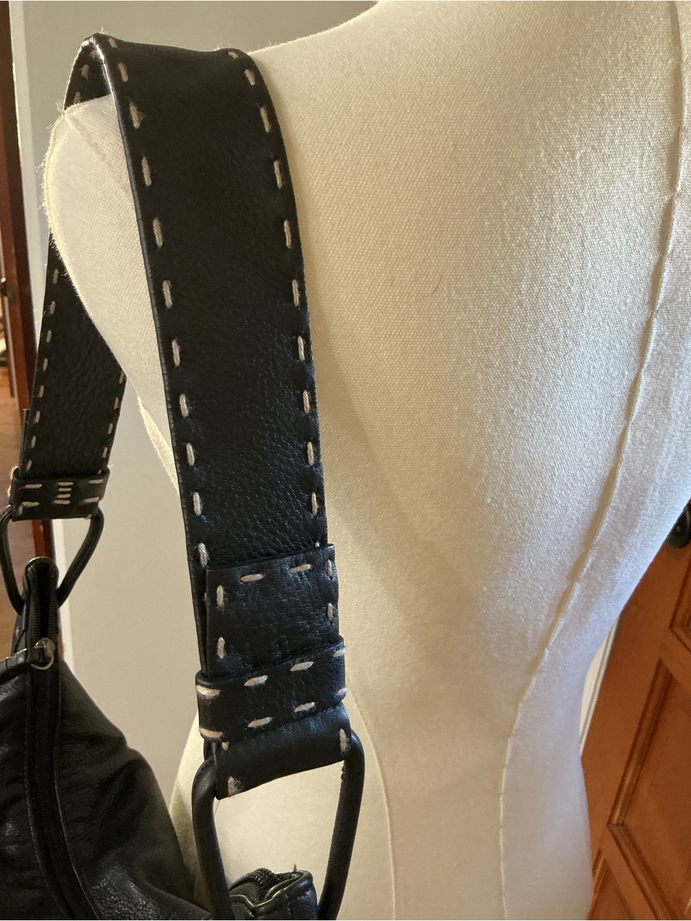 Sigrid Olsen Black Pebbled Leather Sloutchy Half Moon Hobo Shoulder Bag - Picture 3 of 12